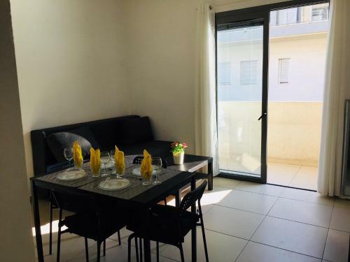 Luxury Beach Apartment On Ben Yehuda