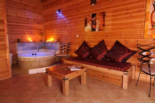 Lodge Segev Cabins
