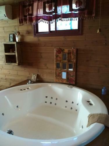 Hostal Ha'bait Ba'kfar Guesthouse