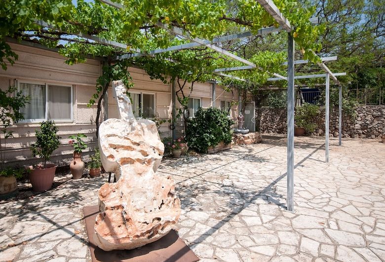 Kibbutz Inbar Country Lodging