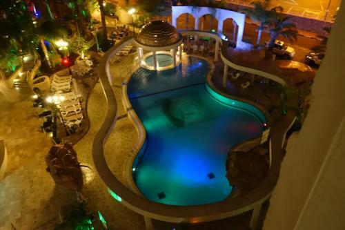Apartments With Pool
