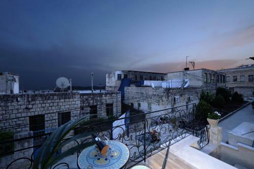 Hostal Heart Mansion Rashbi Compound