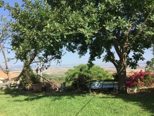 Bed & Breakfast Yaffe Bagilboa