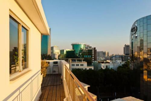 Apartamento The Rothschild Elegant Rooftop