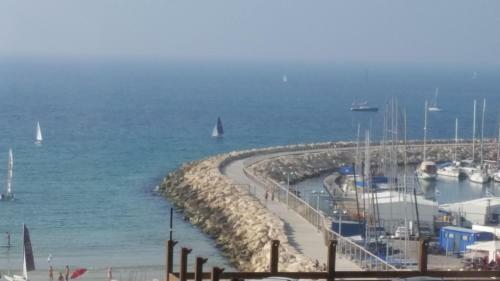 Apartamento Tlv Suites On The Beach