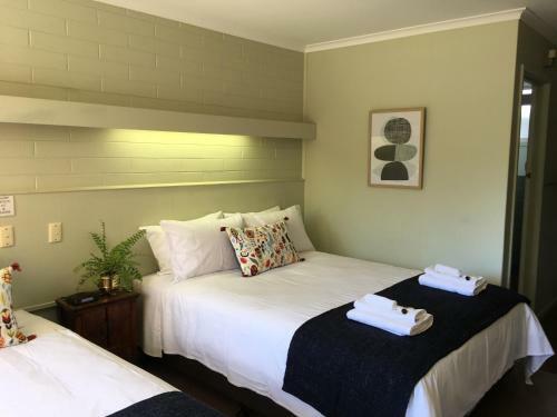 Finley Country Club Hotel Motel
