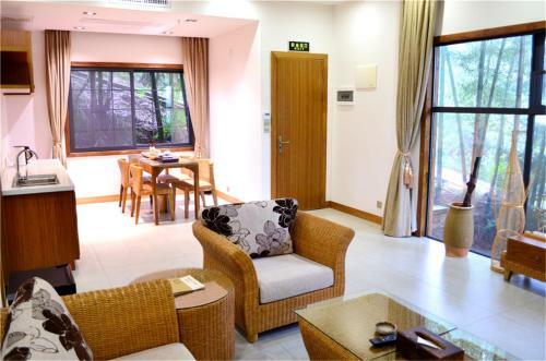 Hostal Chan Town