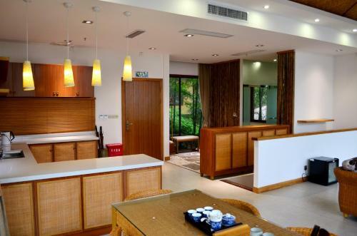 Hostal Chan Town