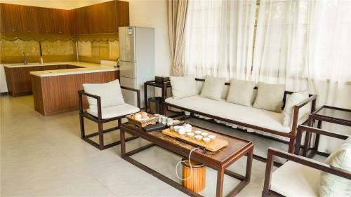 Hostal Chan Town