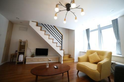 Warm House Apartment