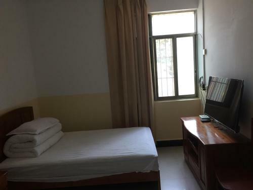 Hostal West City Guesthouse