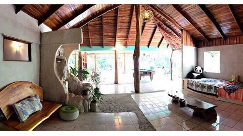 Hostal La Puente Surf House