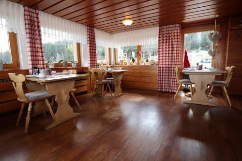 Hotel H�henpension Glash�tte