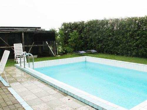 Apartamento Mit Pool Bei Grevesm�hlen
