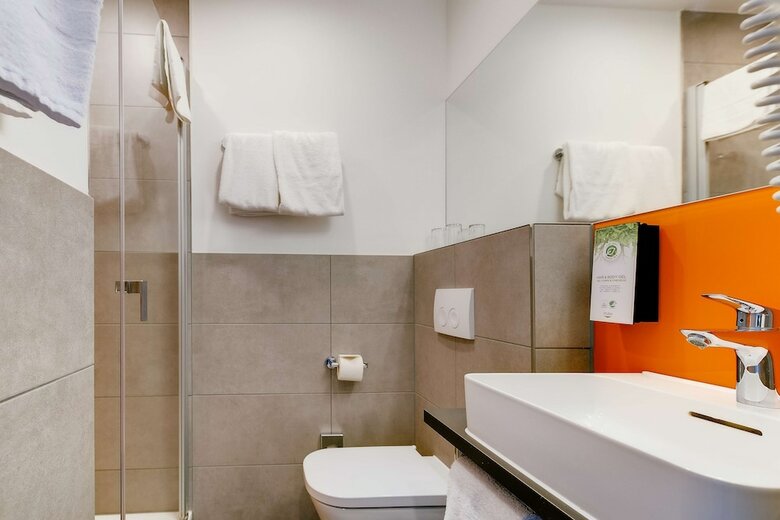 7 Days Premium Hotel Leipzig Airport