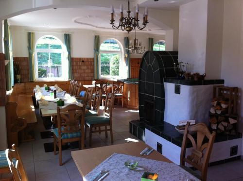Hotel Gr�ner Hahn