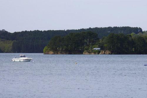 Holiday Home Hanvec - Bre06114-f