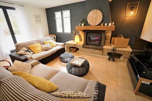 Villas Du Luberon - La Villa Des Saisons