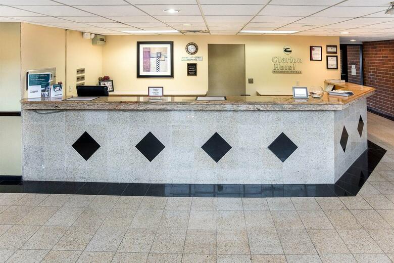 Clarion Hotel South Saint Paul