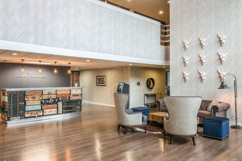 Clarion Hotel South Saint Paul