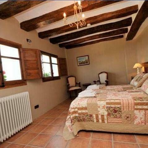 Bed & Breakfast Els Canterers