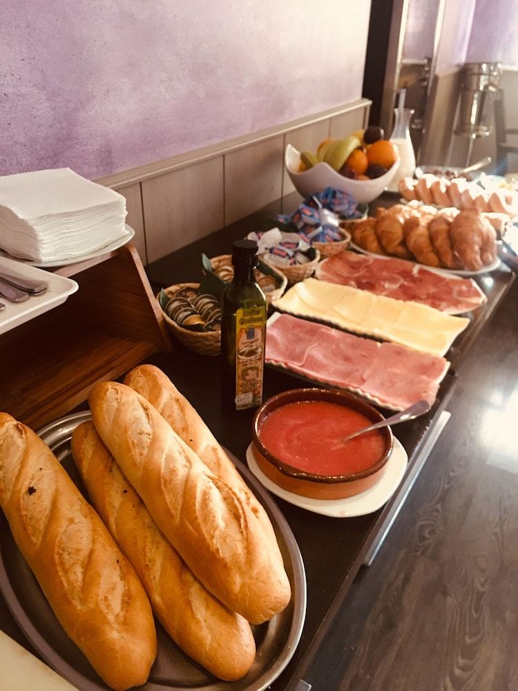 Hotel Rural Orellana