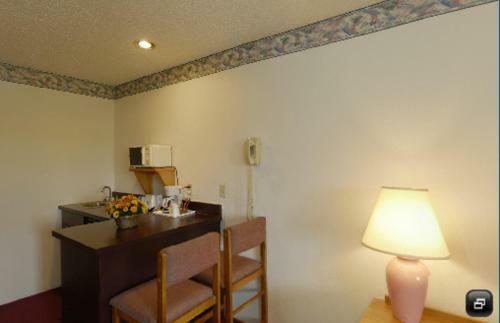 Posada America's Best Value Inn & Suites International Falls