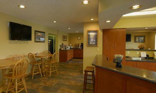 Posada America's Best Value Inn & Suites International Falls