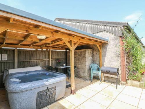 Court House Dairy, Bridport