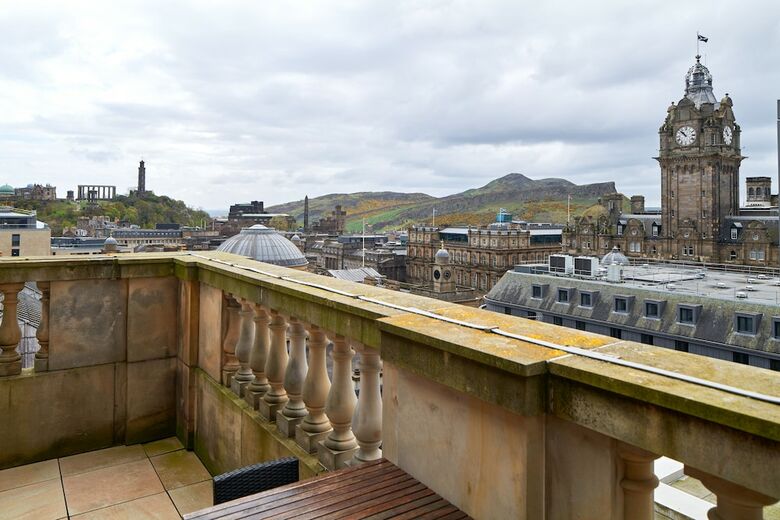 Aparthotel The Edinburgh Grand