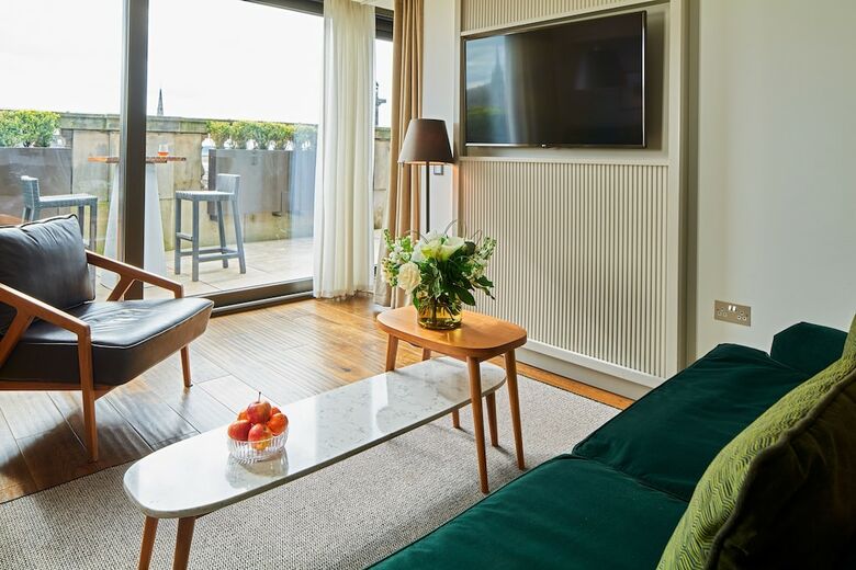 Aparthotel The Edinburgh Grand