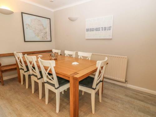 The Beach House, Holyhead