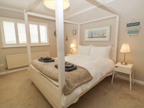 The Beach House, Holyhead