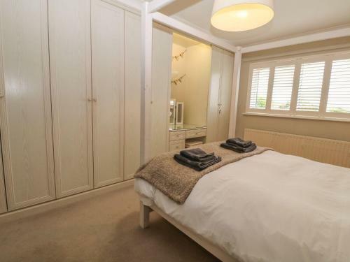 The Beach House, Holyhead