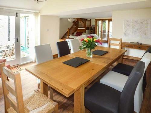 Wennington Cottage