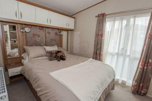 Caravan Holidays Hopton