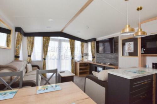 Caravan Holidays Hopton