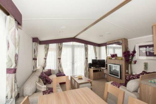 Caravan Holidays Hopton