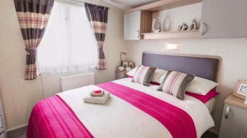 Caravan Holidays Hopton
