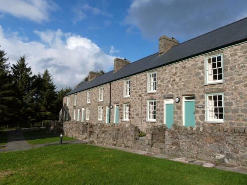 Holiday Home Gland