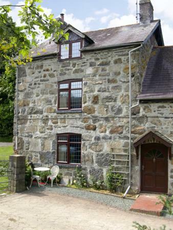 Rhiwlas Cottage
