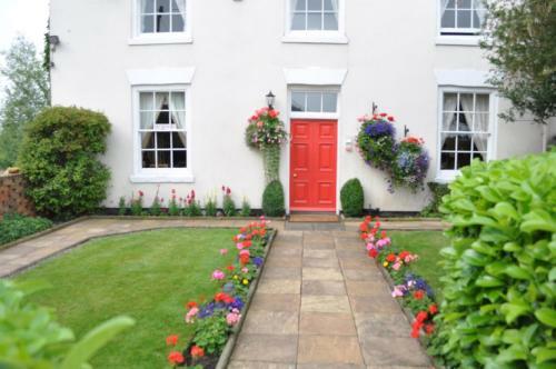 Bed & Breakfast Holden House