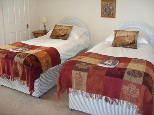 Howton Retreats