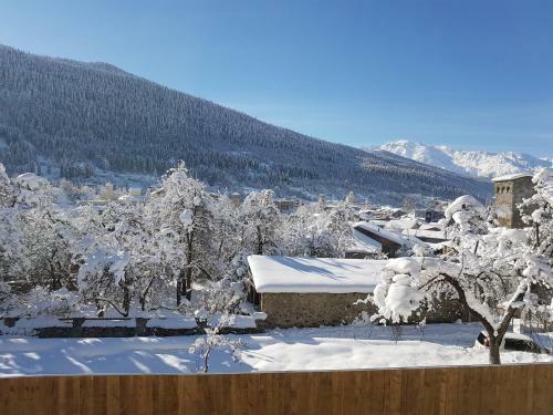 Hostal Guesthouse Robi