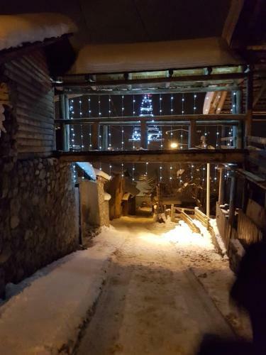 Hostal Guesthouse Robi