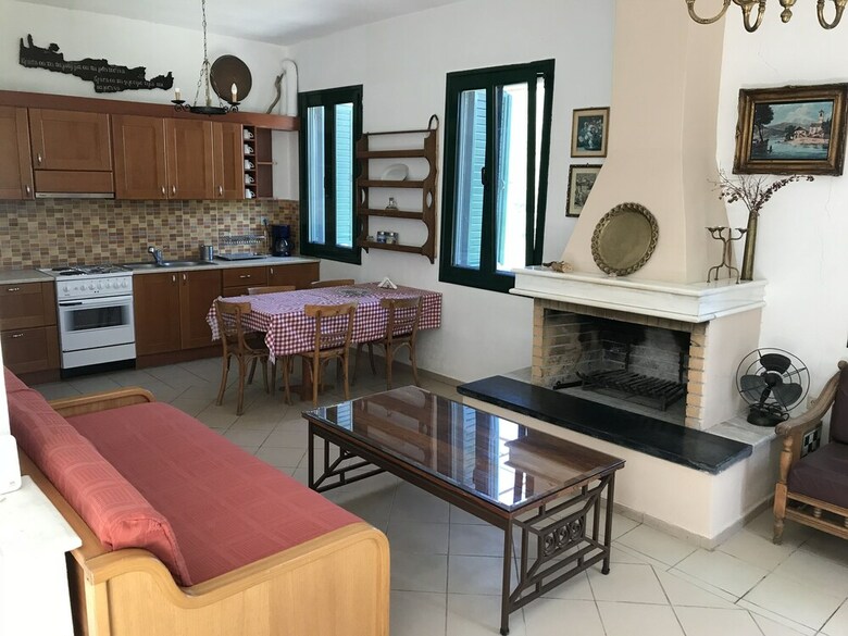 Temenia House