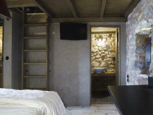 Hotel Tainaron Blue Retreat