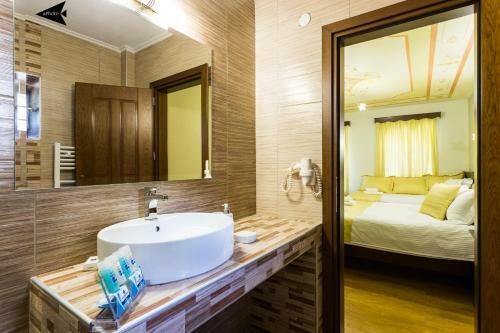 Hostal Villa Paroraia
