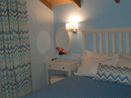 Hotel Whitesands Beach Resort