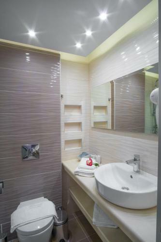 Hotel Whitesands Beach Resort
